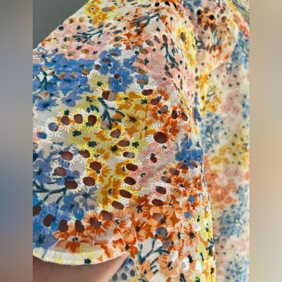 NWT Ann Taylor LOFT 🌸🌼 Floral Cotton Flutter Sleeve -Tee Shirt Size Medium - Picture 4 of 14